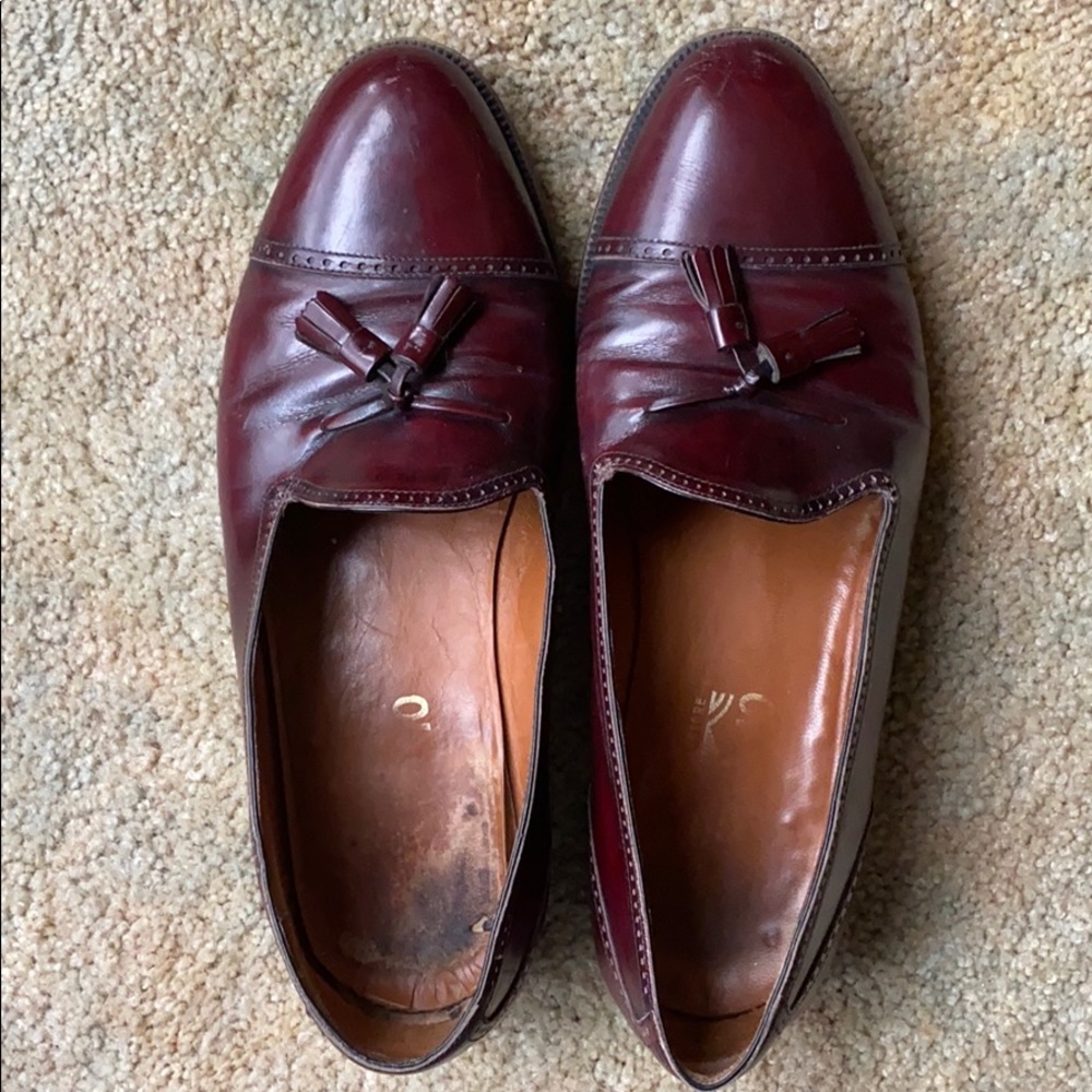 Vintage Salvatore Ferragamo leather tassel loafers